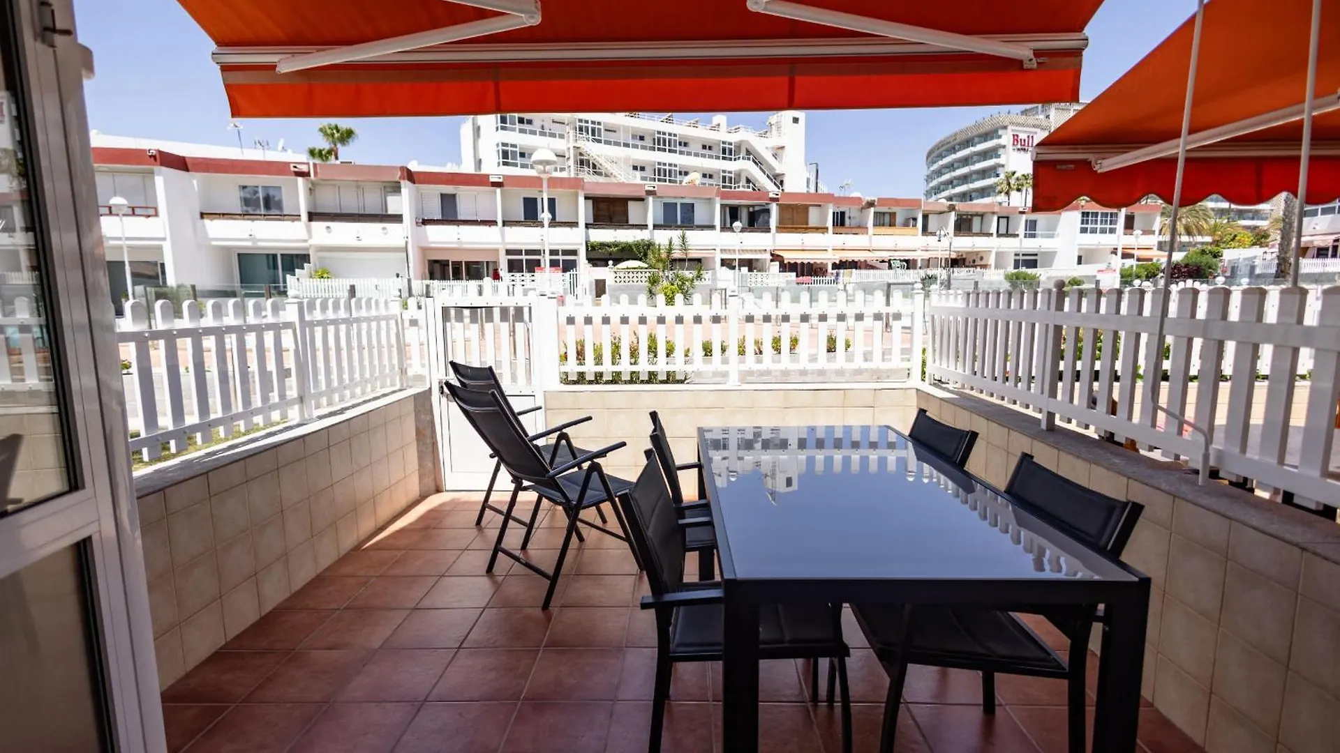 Deluxe Las Marinas Beach - By Gestion Vacacional Canarias Maspalomas  Maspalomas (Gran Canaria)